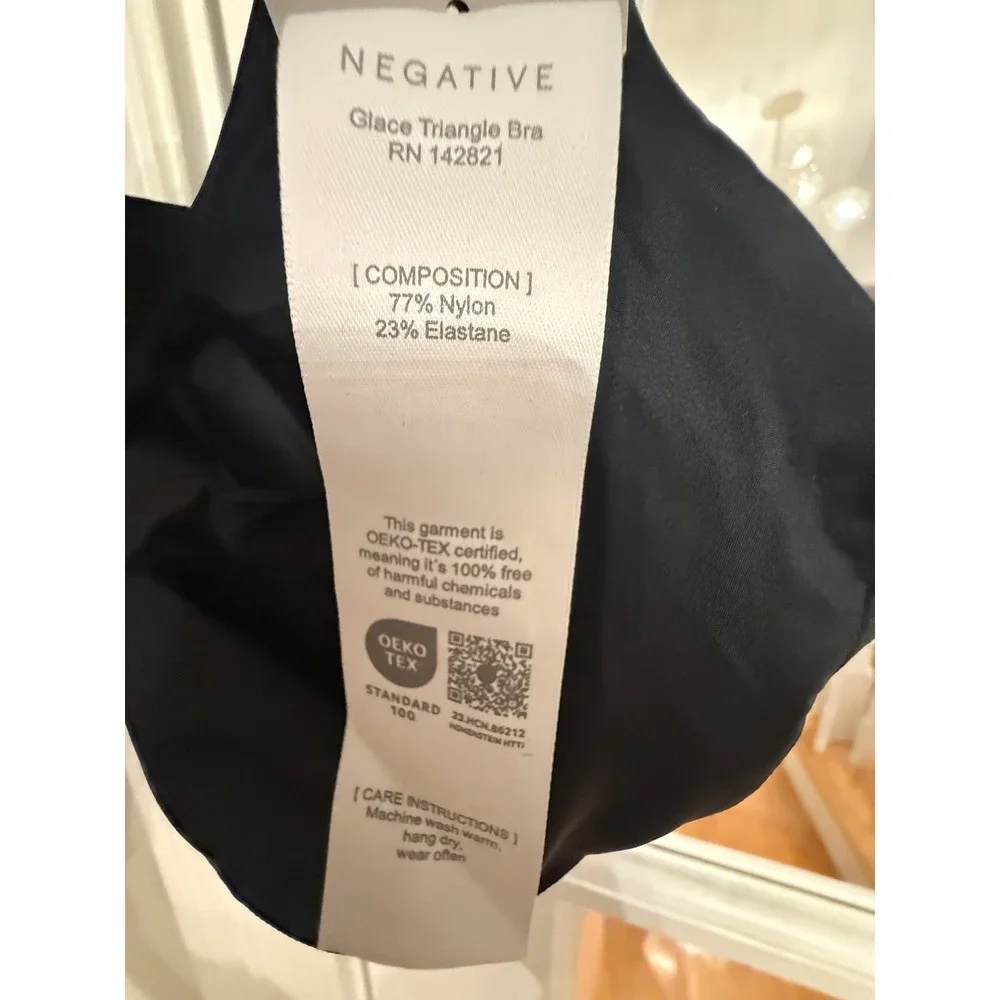 Negative Underwear Glace Triangle Bra Black Size 5 NK-107-01M-5 NWT
